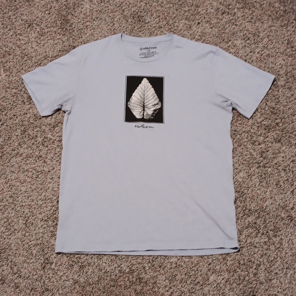 Vintage 90s 2000s Volcom T-Shirt Middle Logo